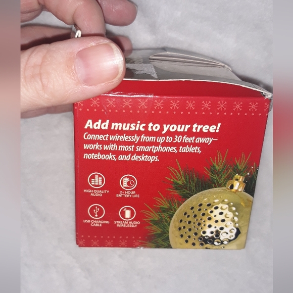 Wireless Bluetooth Christmas Tree Ornament Speaker Gold USB NEW - Picture 2 of 4